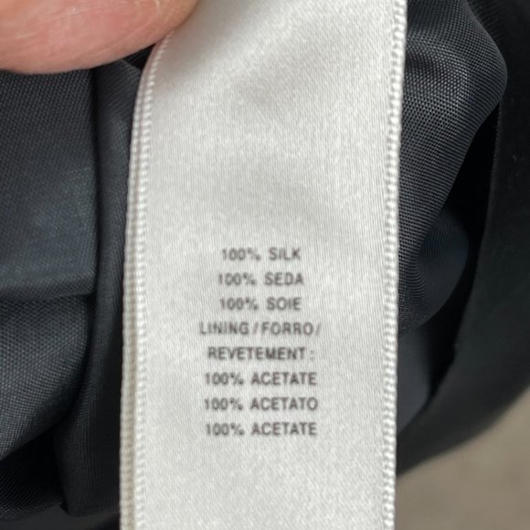 100% silk sleeveless Black Dress - Picture 6 of 6